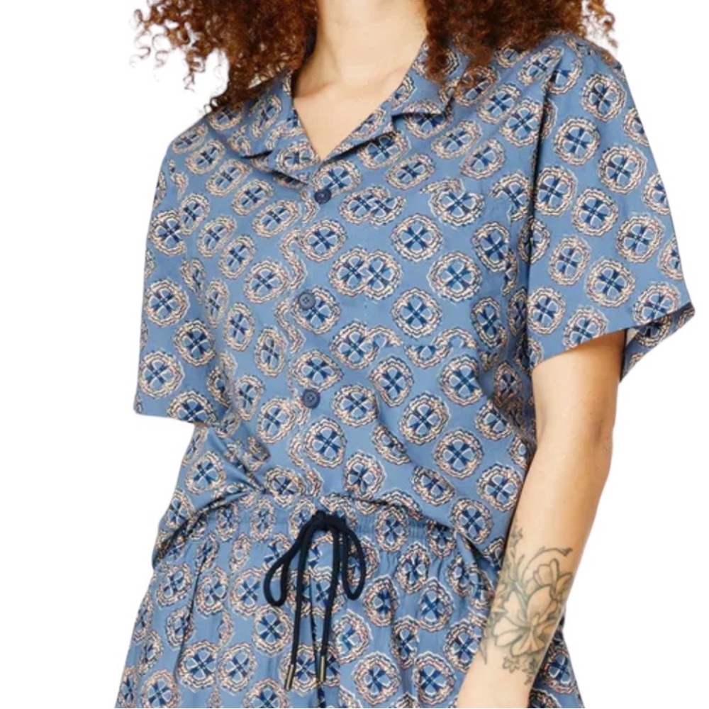 Roller Rabbit | Hayden Short Sleeve Button Down Shirt Primrose Size Medium